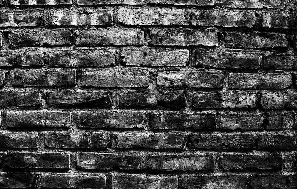 Черно белое фото кирпичной кладки