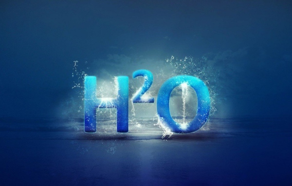 Формула воды, голубой фон