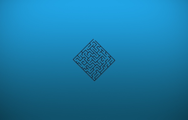 Лабиринт на голубом фоне