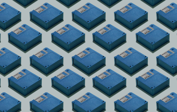 Стопки голубых дискет