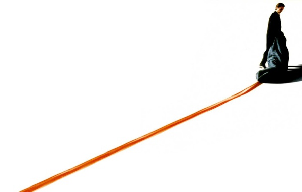 Кровавый след за мешком с трупом