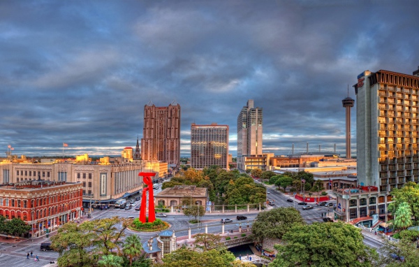 Центр города, HDR фото