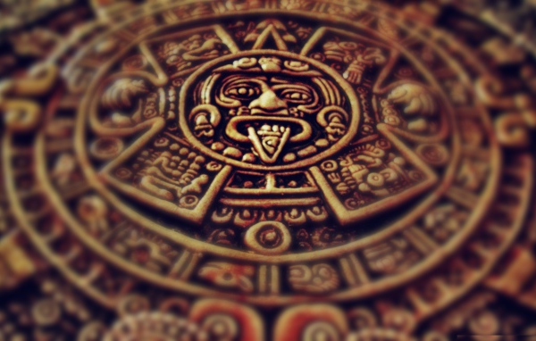 Каменная плита Ацтеков