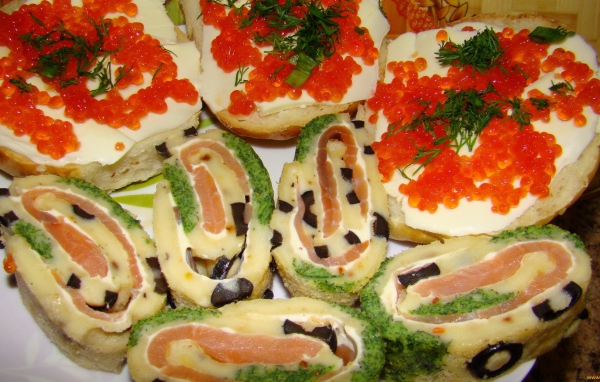 Бутерброды и рулеты с морепродуктами