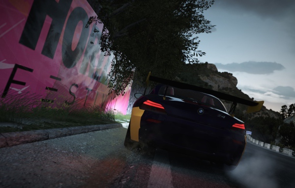 Гоночный БМВ в игре Forza Horizon 2