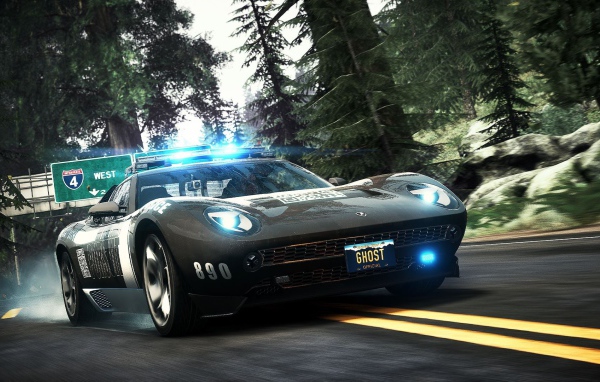 Полицейский Lamborghini Miura в игре