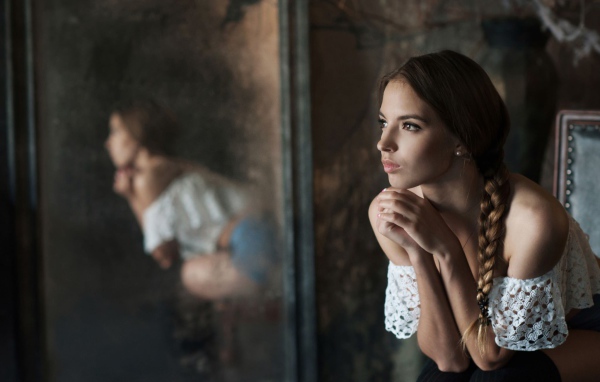 Девушка с косой Виктория Лукина