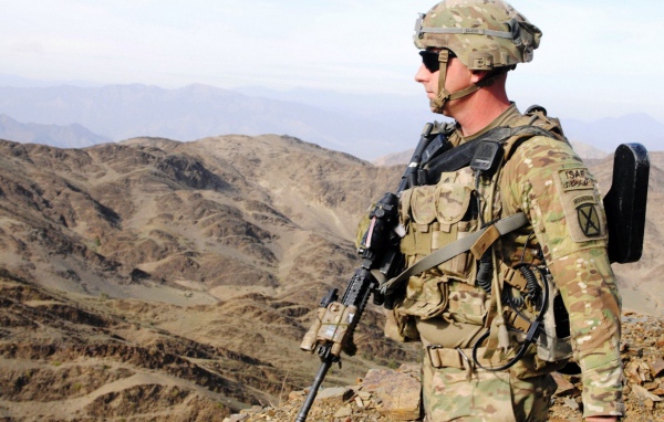 Солдат ISAF в Афганистане