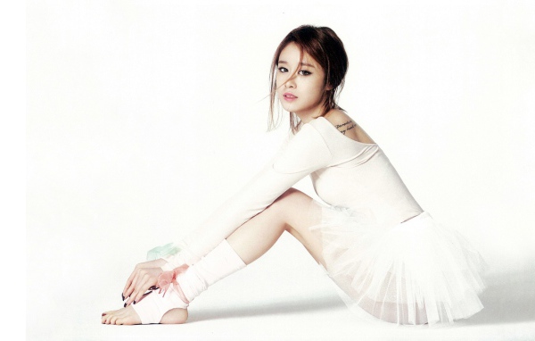 Девушка балерина, группа T-ara