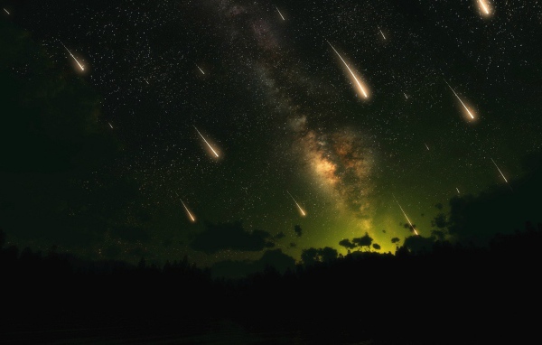Ночь во время метеоритного дождя