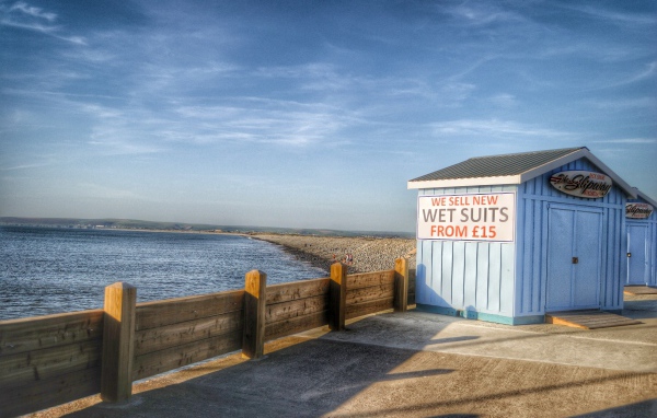 Забор перед пляжем в Англии