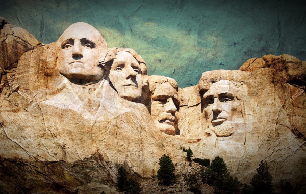 Лица президентов на горе Рашмор, США