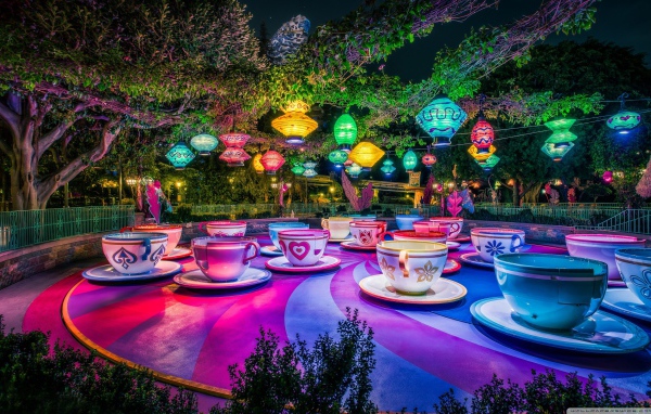 Аттракцион в парке развлечений, Калифорния