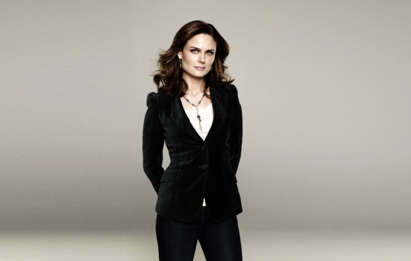 Красивая актриса Эмили Дешанель