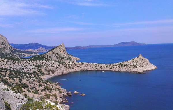 Побережье Черного моря в Крыму