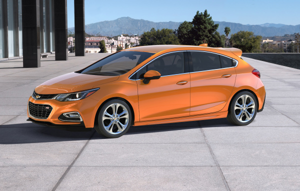 Chevrolet Cruze Hatch 2017 года