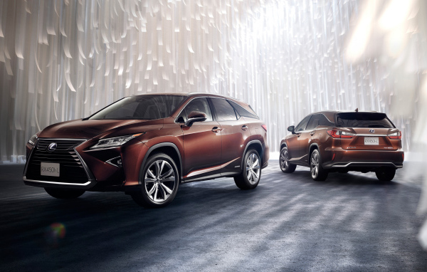 Внедорожник Lexus RX 450hL, 2018