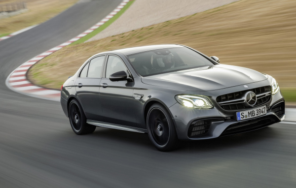 Mercedes-AMG E63 2017 года