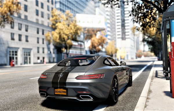 Спортивный автомобиль Mercedes-AMG GT вид сзади 