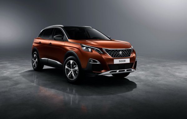 Brown crossover Peugeot 3008