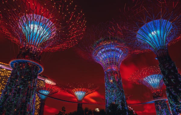 Фантастическая архитектура ночного города Сингапур 