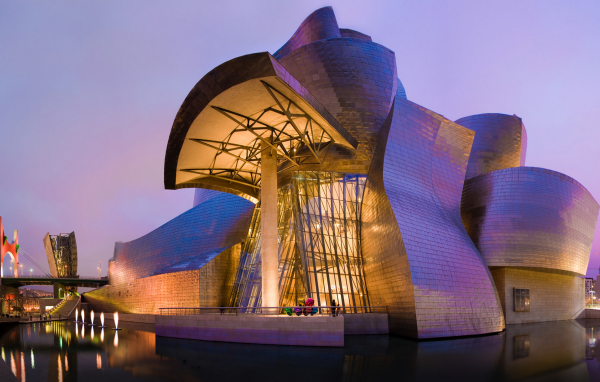 Музей Гуггенхейма в Бильбао, Испания 