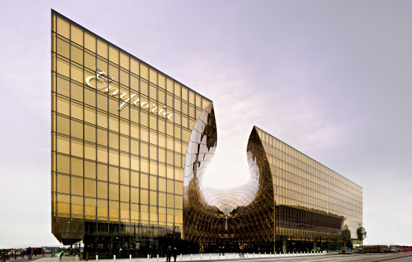 Торговый центр Emporia, город Мальмё.. Швеция 