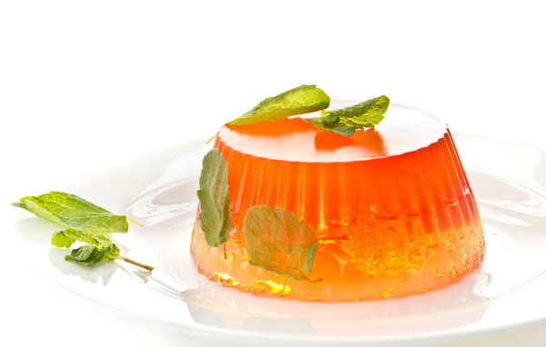 Аппетитное апельсиновое желе с мятой 