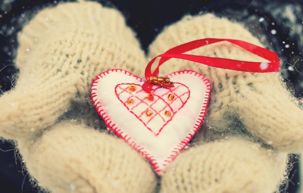 Признание в любви на ладонях 