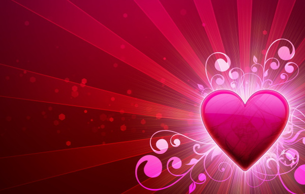 Розовое сердце в лучах 
