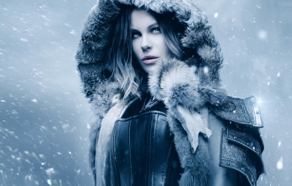 Кейт Бекинсэйл фильм Другой мир. Войны крови 