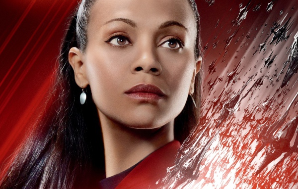 Лейтенант Ухура персонаж фильма Стартрек Бесконечность 