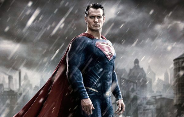 Супермен герой фильма Бэтмен против Супермена На заре справедливости 
