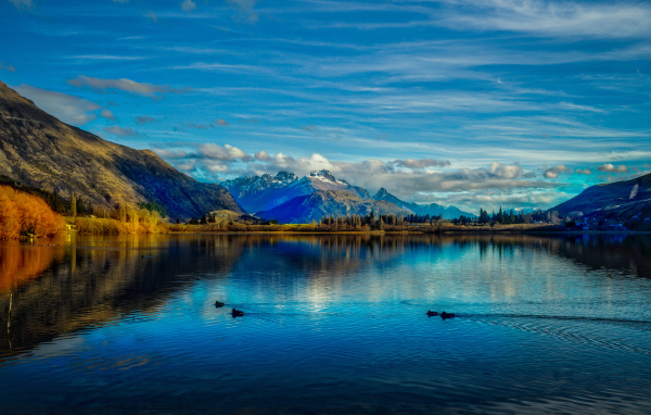 Вид на горы и озеро Хайес, Новая Зеландия