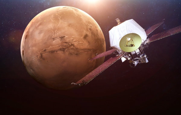 Межпланетная космическая станция Маринер на орбите планеты Марс 