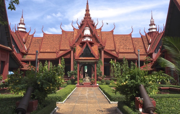 Национальный музей Камбоджи город Пномпень 