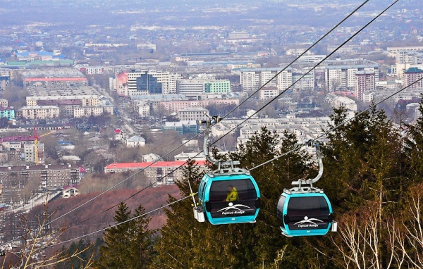 Канатная дорога, Южно - сахалинский горнолыжный курорт Горный воздух, Россия 