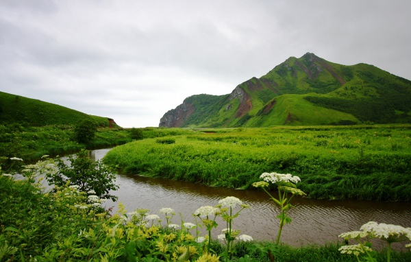 Живописная природа города Александровск-Сахалинский, Россия 