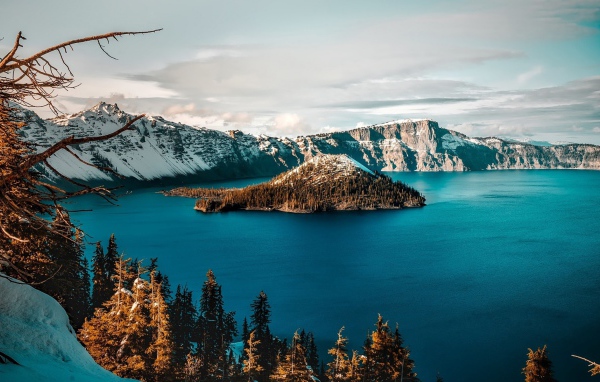 Озеро Крейтер национальный парк в Орегоне, США