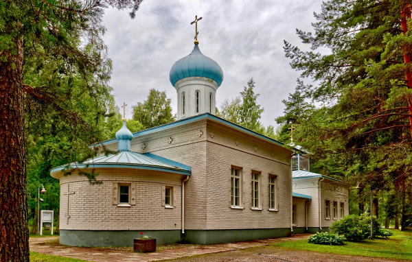 Красивая православная церковь Порвоо, Финляндия