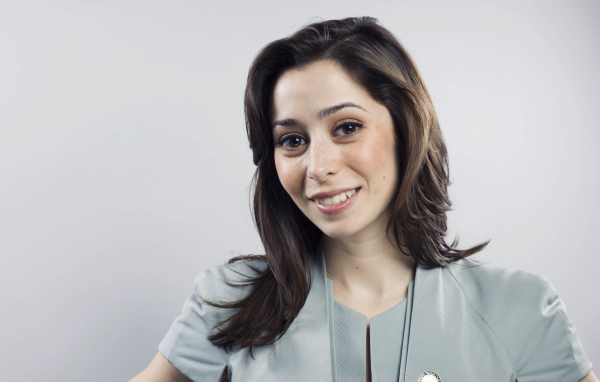 Актриса Кристин Милиоти фото на белом фоне