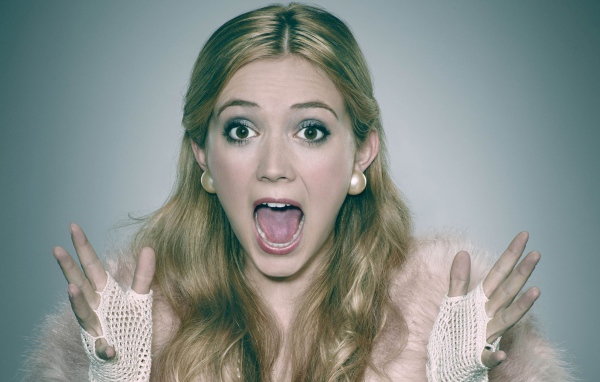 Эмоции на лице американской актрисы Билли Лурд