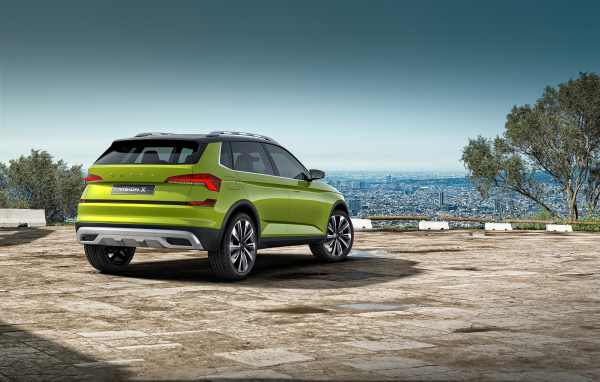 Внедорожник Skoda Vision X 2018 года, вид сзади 
