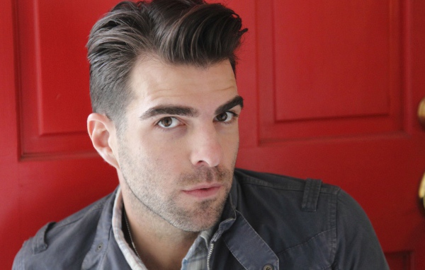 Стильный актер Закари Куинто