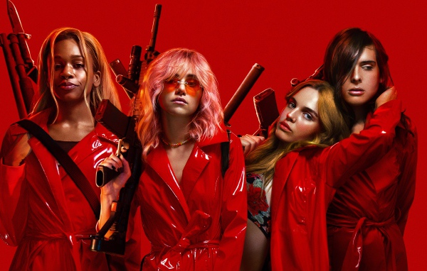 Постер фильма Нация убийц, 2018 на красном фоне