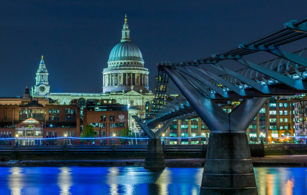 St. Paul's Cathedral by the River, London. England