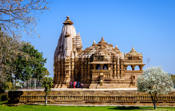 Индуистский храм в Кхаджурахо, Индия