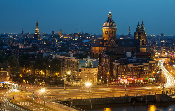 Панорама ночного города Амстердам, Нидерланды