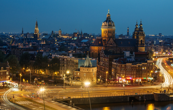 Панорама ночного города Амстердам, Нидерланды