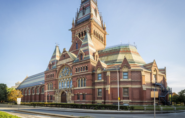 Здание Memorial Hall, Бостон. США